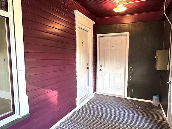 5th image of 1021 4th Ave S