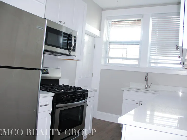 4545 N Campbell Ave #2 — Photo 2