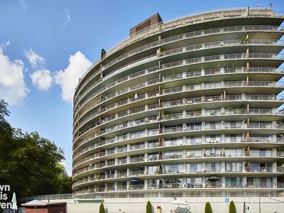 4455 Douglas Ave APT 10J, Bronx, NY, 10471