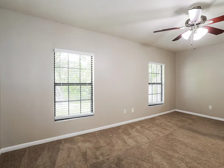 3824 Tree Lake Dr — Photo 11