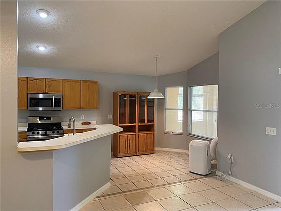 5th image of 259 Pine Springs Dr