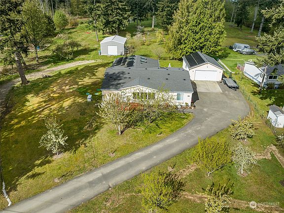 3rd image of 13408 14th Avenue NW