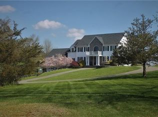 20 Old Pawling Rd, Pawling, NY 12564