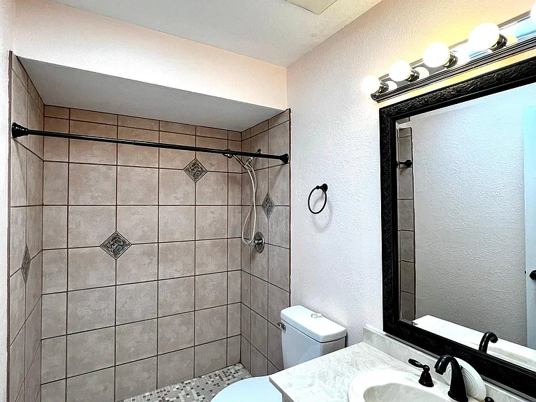 1422 S Moonflower Ln — Photo 24