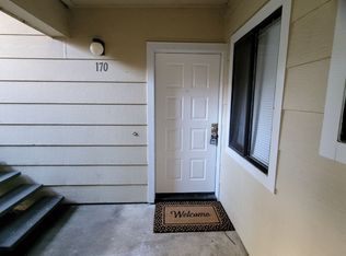 170 Farm Ln, Martinez, CA 94553