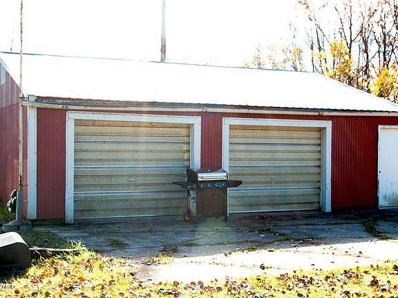5th image of 1387 170th Ave