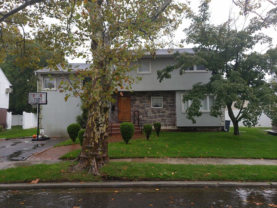 1st image of 9 Park Cir