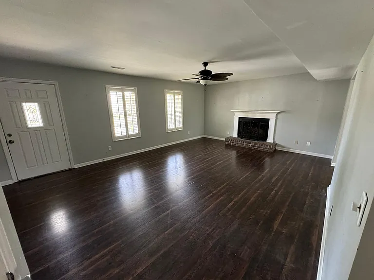 2005 Country Manor Dr — Photo 29