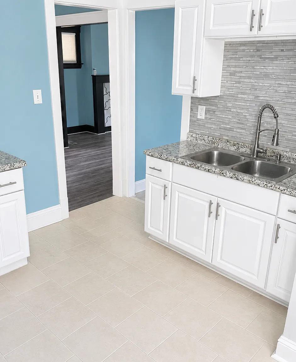 5 bed, 2149 sqft, $1,875 — Photo 3