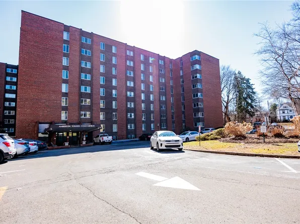 5 Bayard Rd APT 717, Pittsburgh, PA 15213