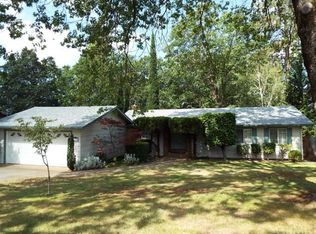 635 Circlewood Dr, Paradise, CA 95969