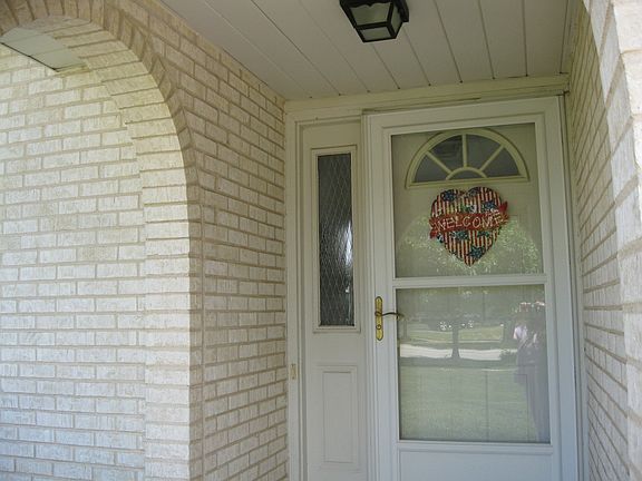 3rd image of 8037 Deland Ct