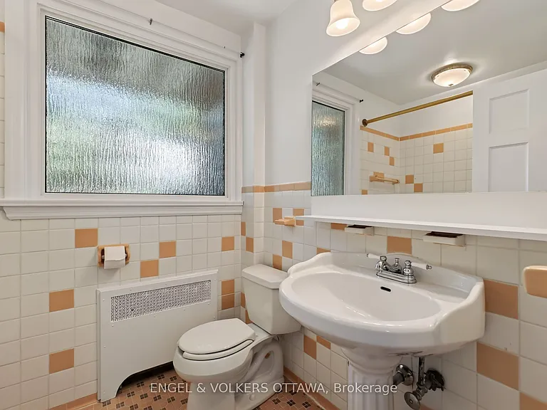 1171 Shillington Ave — Photo 22