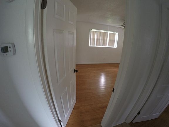 5th image of 800 Charles St