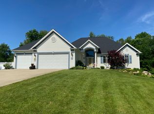 36 W Suttons Rdg, Battle Creek, MI 49014