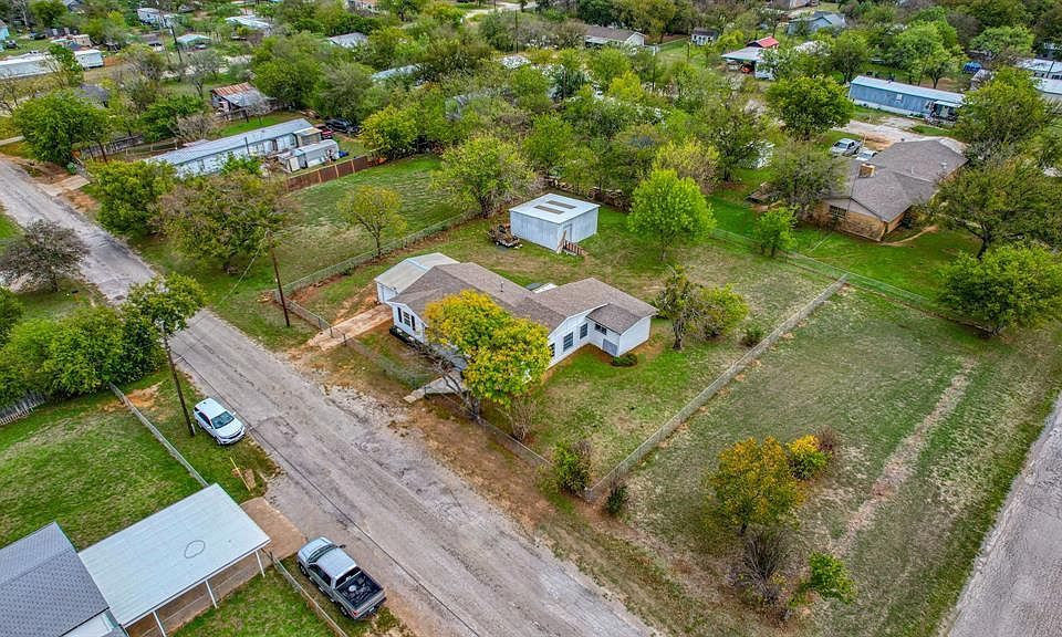 513 SW 20th St, Mineral Wells, TX 76067 MLS 20205894 Zillow