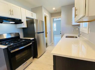 210 Zabriskie St #2L, Jersey City, NJ 07307