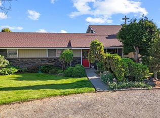 2900 Jones Rd, Wapato, WA 98951