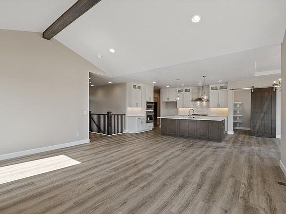 5th image of 2635 S Fairmont Estates Dr