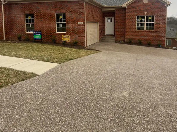1119 Leawood Dr, Frankfort, KY 40601
