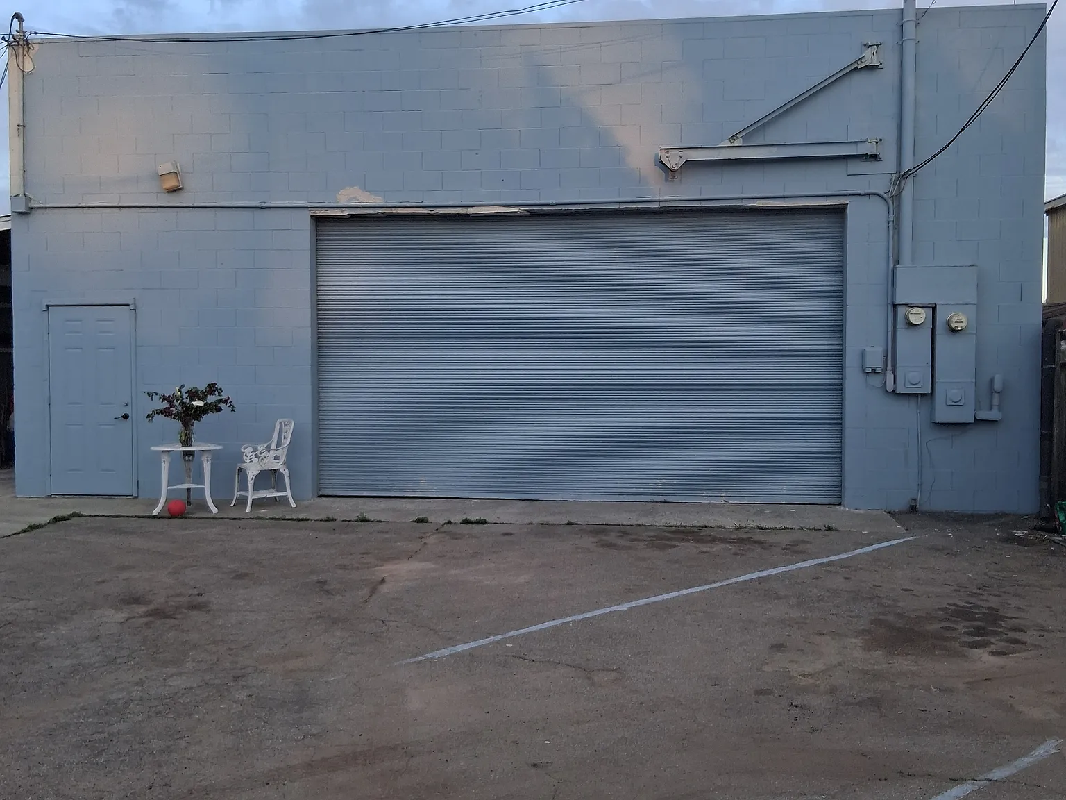 Studio, 1750 sqft, $3,900 — Photo 2