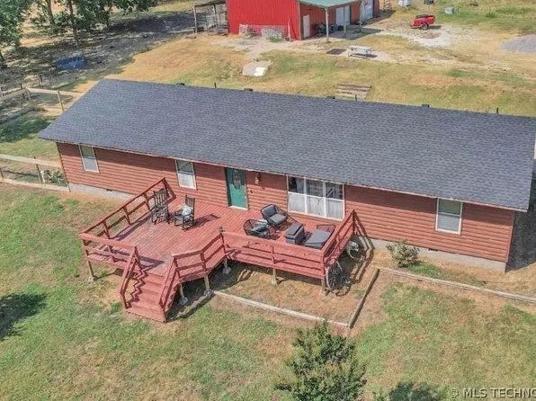1188 Dolberg Rd, Sulphur, OK 73086