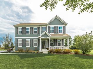 10205 Hopkins St, Huntley, IL 60142