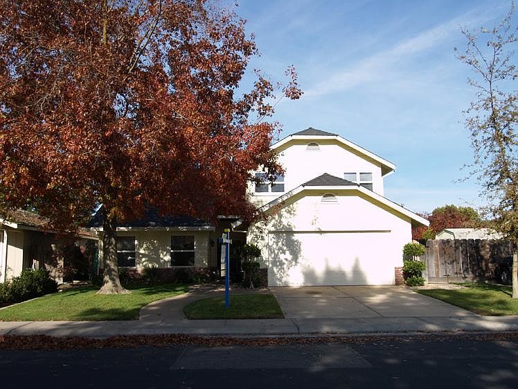 1st image of 2330 Autumn Ln