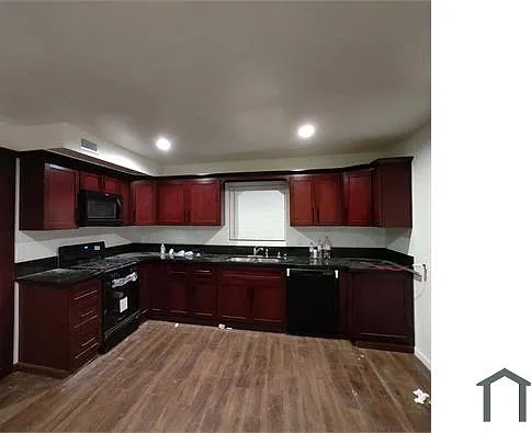 10443 Dempsey Ave — Photo 3