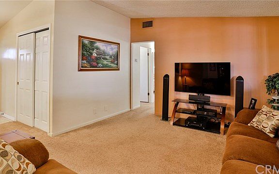5th image of 4515 N Saint Malo Ave