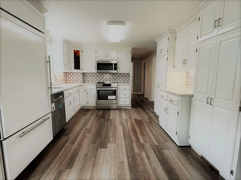 7 Lee Rd — Photo 9