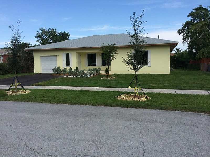 1st image of 15304 SW 102nd Ct