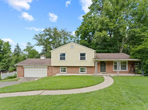 375 Woodside Dr, Batavia, OH 45103