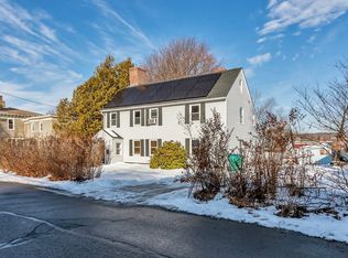 16 Thomas St, Fitchburg, MA 01420