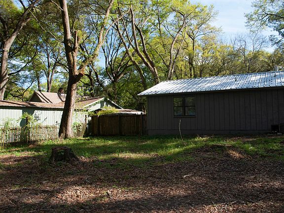2nd image of 5816 Lumberjack Ln
