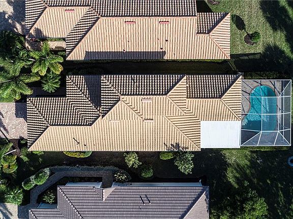 3rd image of 19754 Tesoro Way