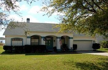 2nd image of 10407 Carlson Cir