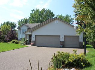 29540 Nathan Ave, Lindstrom, MN 55045