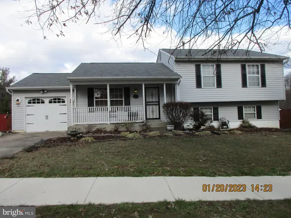 5303 Broadwater St, Temple Hills, MD 20748