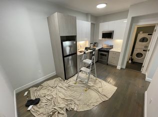 19 Peterborough St APT 1, Boston, MA 02215