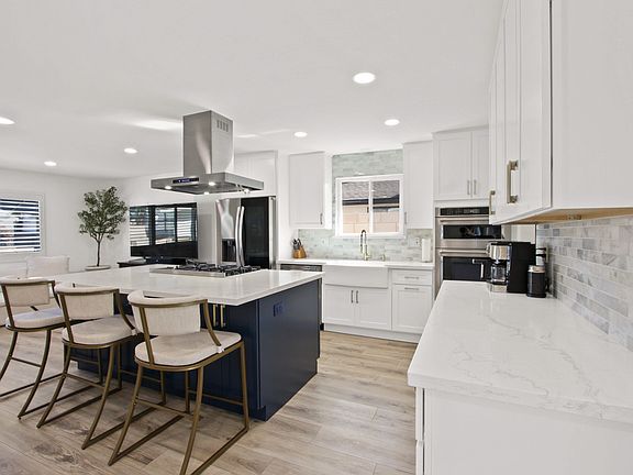 5th image of 6002 Hardwick Cir