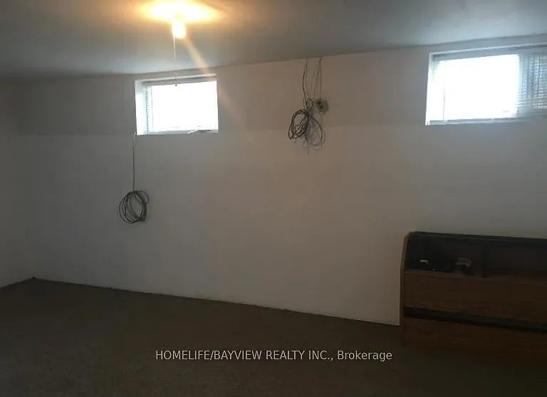 969 Davis Dr — Photo 9