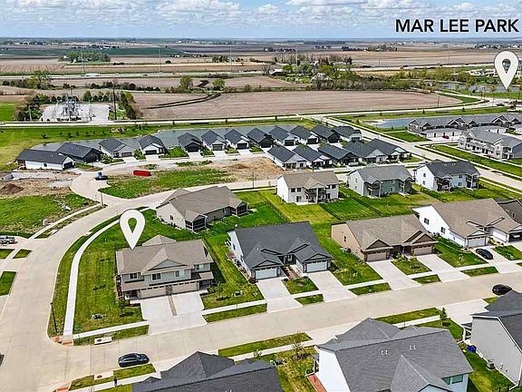 4th image of 799 River Bend Ln