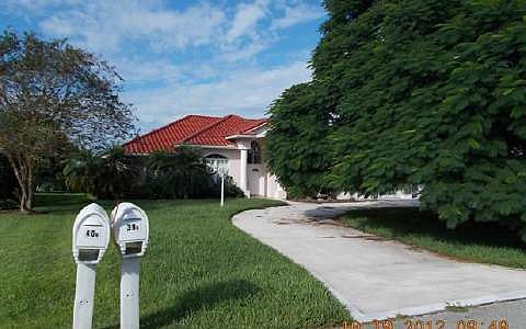 1st image of 39 Meadowlake Cir N
