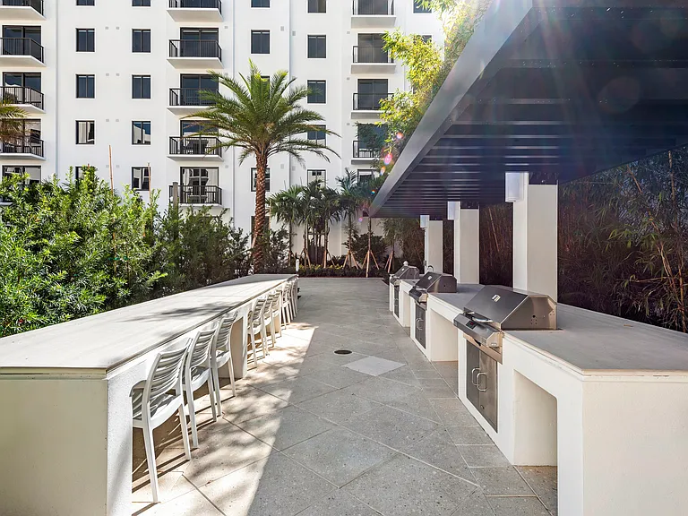 Courtyard grills and outdoor kitchen