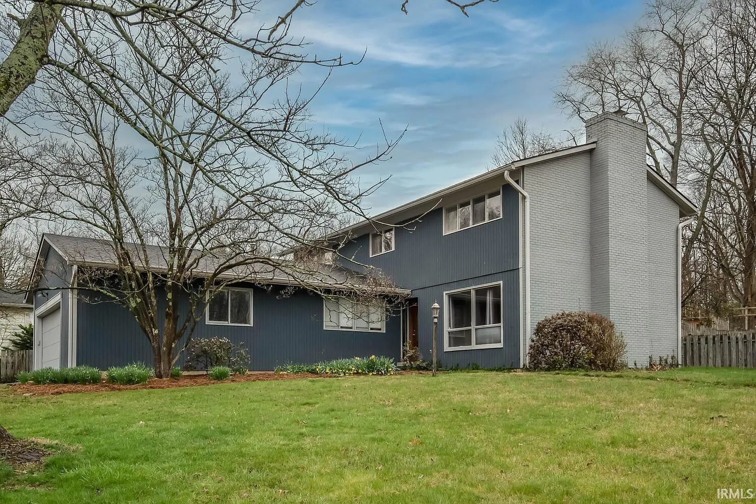 2229 E Rock Creek Dr photo 1