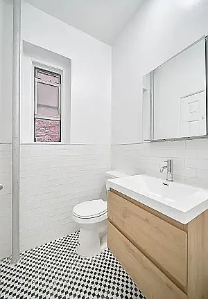 5th image of 136 Hicks St APT 1B