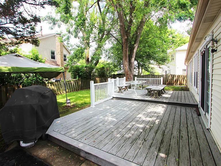 172 E Fox Hill Dr — Photo 31