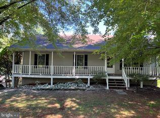 18 Remount View Rd, Front Royal, VA 22630