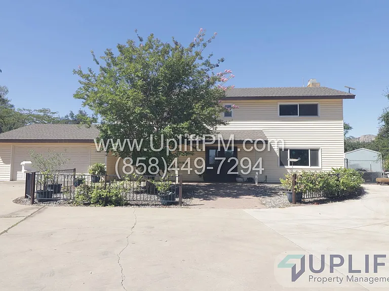 15436 Las Manzanitas Rd — Photo 25